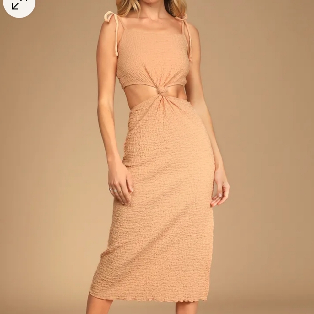 Lulu's light orange crinkle knot front midi dress SMALL worn once